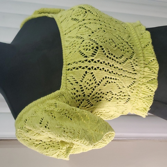 Zara knit Top Crop - Picture 2 of 4